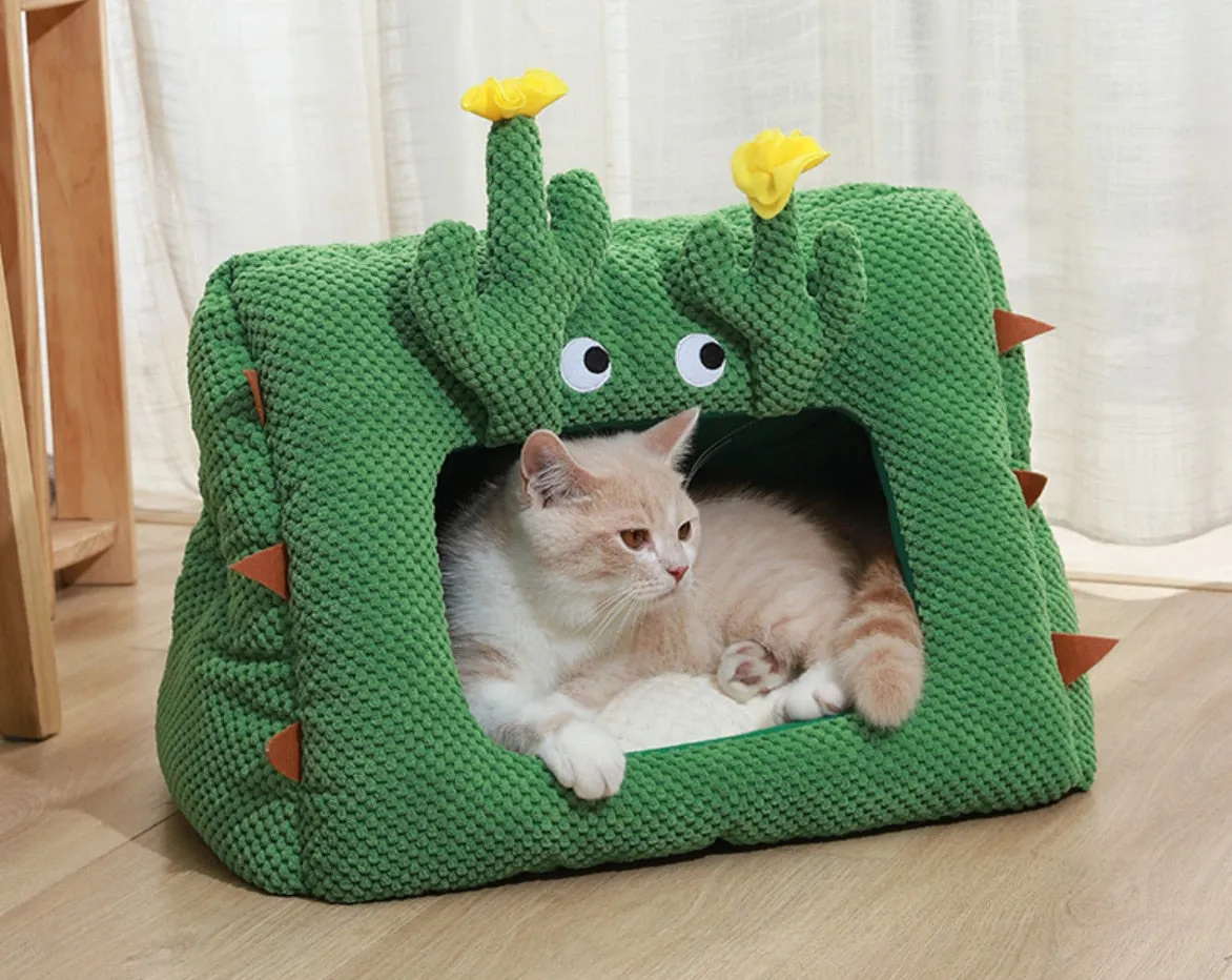 Cozy Cactus Pet Cat Nest: Warm and Comfy Dog Bed for Cats and Small Dogs, Perfect Cat Sleeping Cave Mats for Winter