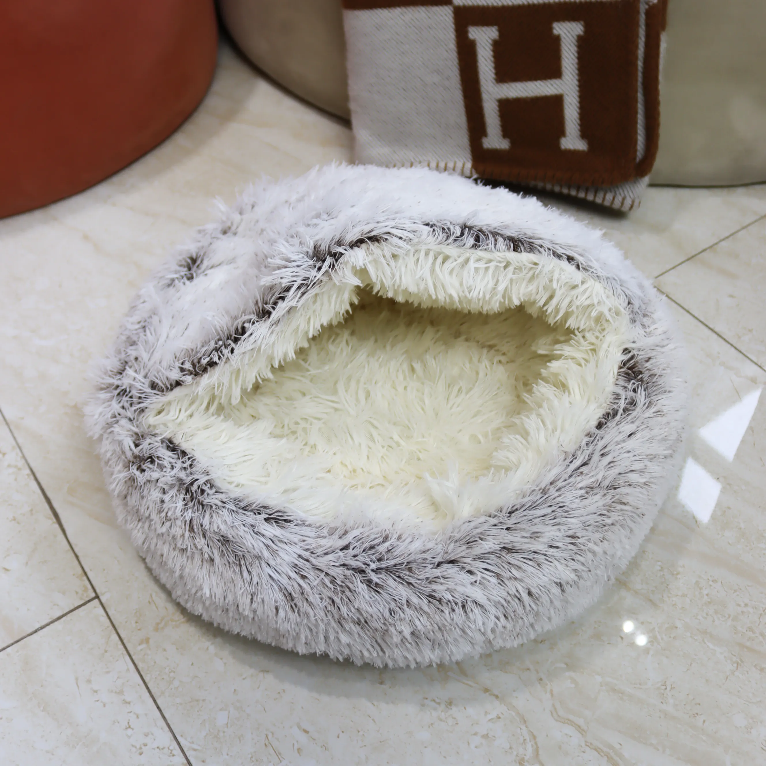 Dog Nest Bed - Cappuccino