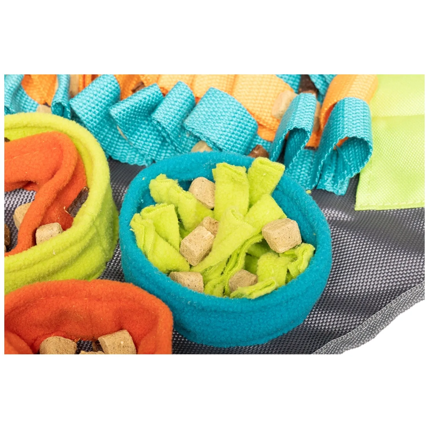 Messy Mutts Square Forage/Snuffle Mat 16" with Suction