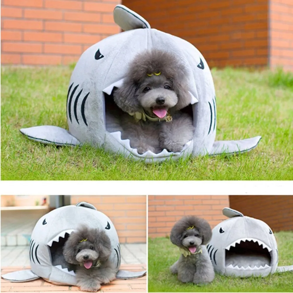 Pet House (Cats or Small Dogs): Shark Motive