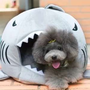Pet House (Cats or Small Dogs): Shark Motive