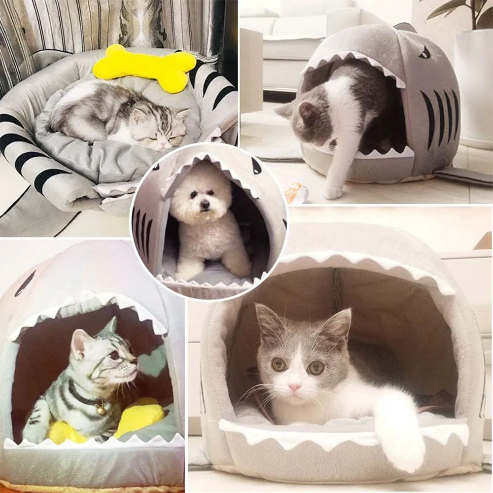 Pet House (Cats or Small Dogs): Shark Motive
